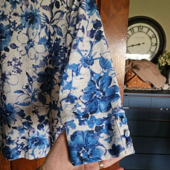 Emily Daniels Petite Large White Floral Cotton Blouse PL | 3/4 Sleeve Top - Picture 3 of 4